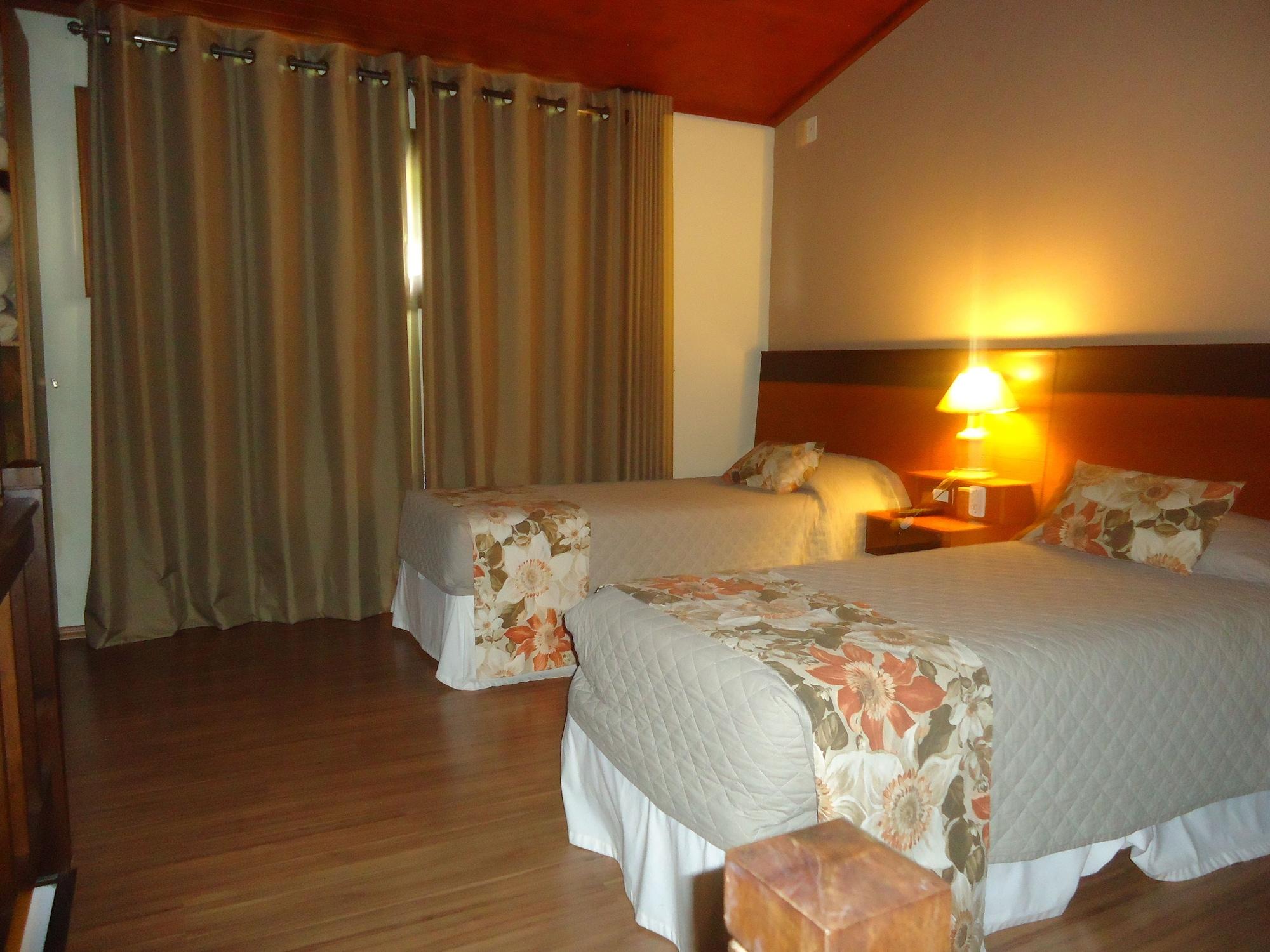 קנלה Hotel Serra Nevada מראה חיצוני תמונה
